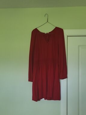 GAP BURGANDY Tiered Long-Sleeve Women's Dress